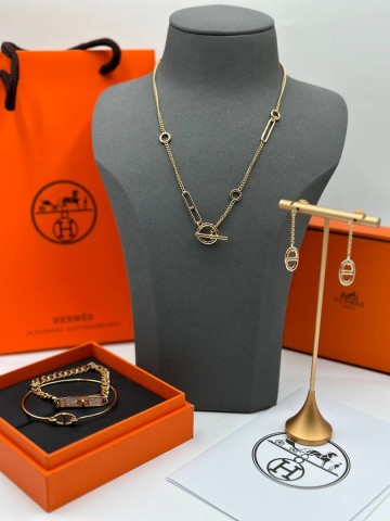 Hermes колье