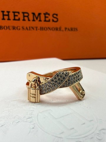 Hermes Kelly Gavroche кольцо