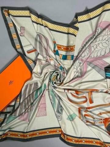Hermes платок