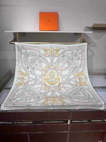 Hermes платок