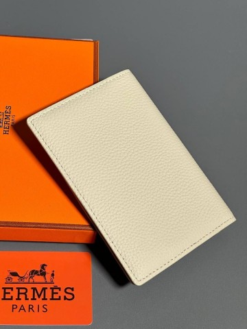 Hermes обложка на паспорт