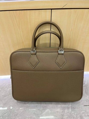 Hermes портфель