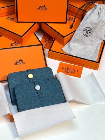 Hermes обложка на паспорт