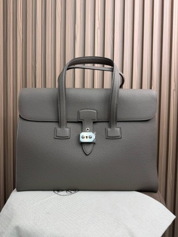 Hermes портфель