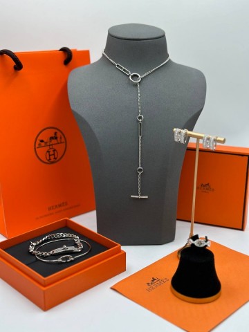 Hermes колье