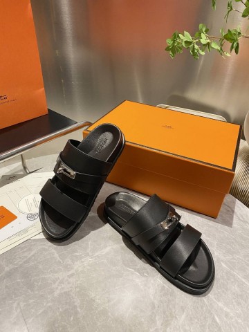 Hermes шлепанцы