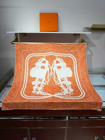 Hermes платок