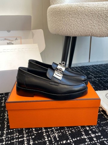 Hermes лоферы