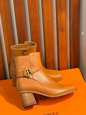 Hermes ботильоны