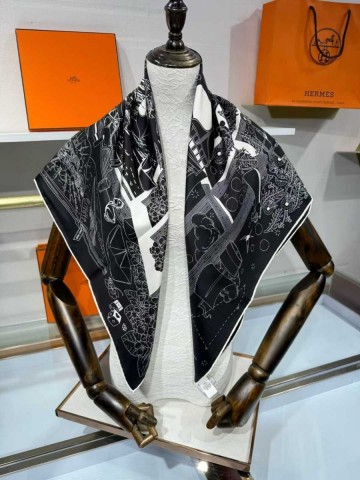 Hermes платок