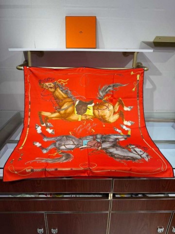 Hermes платок