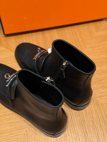 Hermes ботильоны