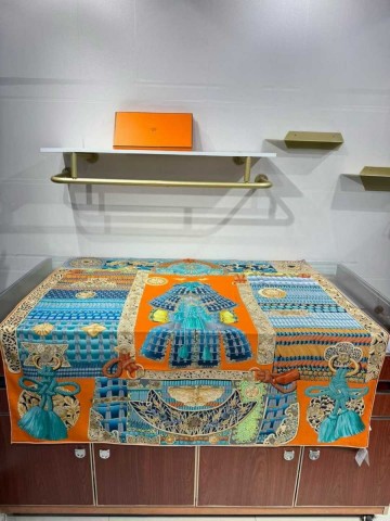 Hermes платок
