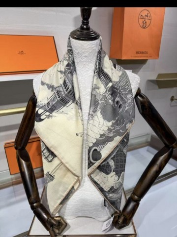 Hermes платок