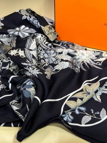 Hermes платок