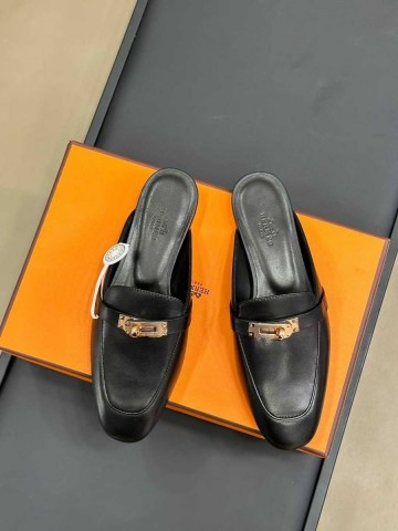 Hermes мюли