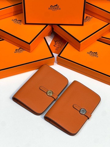 Hermes обложка на паспорт