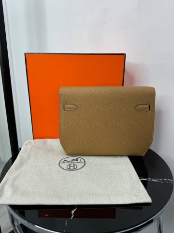Hermes Kelly Depeches 25 клатч