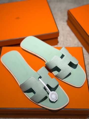 Hermes шлепанцы