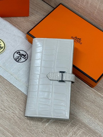 Hermes кошелек