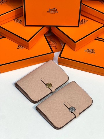 Hermes обложка на паспорт