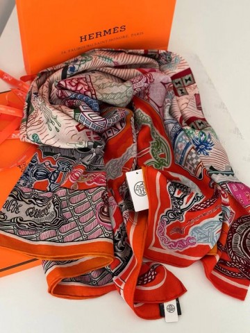 Hermes платок