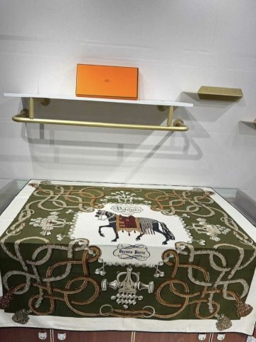 Hermes платок