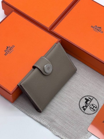 Hermes картхолдер