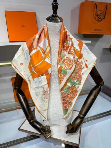 Hermes платок