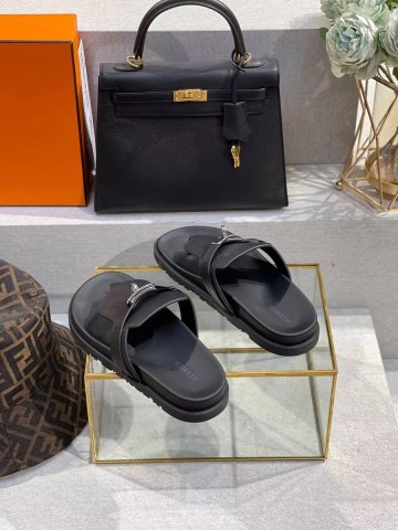 Hermes шлепанцы