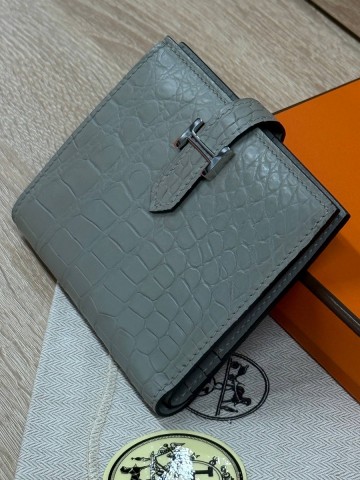 Hermes кошелек