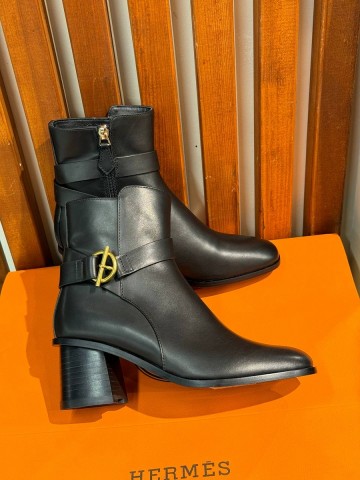Hermes ботильоны