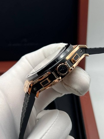 Hublot часы #339008ZJ