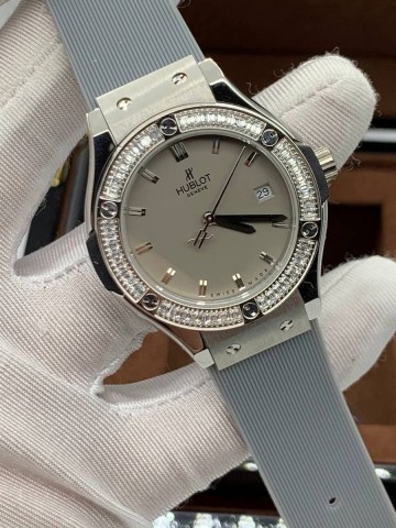 Hublot часы #898677AH