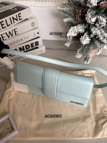 Jacquemus сумка #384358ZX