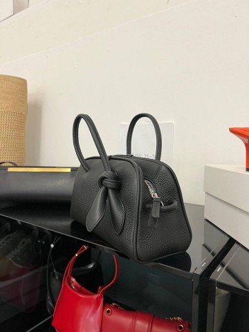 Jacquemus сумка #437357UH
