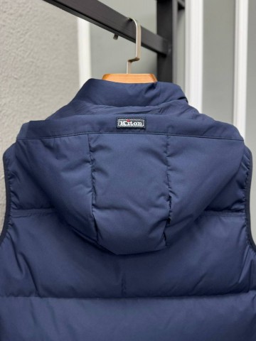 Kiton жилет #197417TA