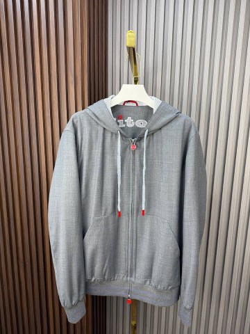 Kiton костюм #295200ED