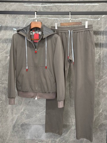 Kiton костюм #523745EB