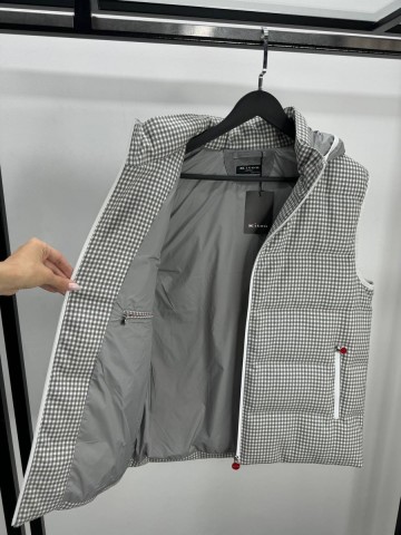 Kiton жилет #558997YU