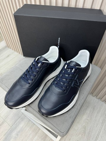 Kiton кроссовки #334424DX