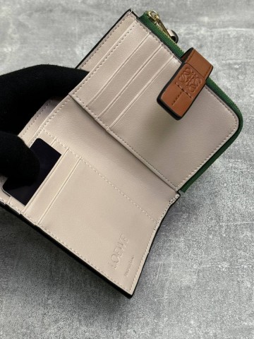 Loewe кошелек #264646TQ