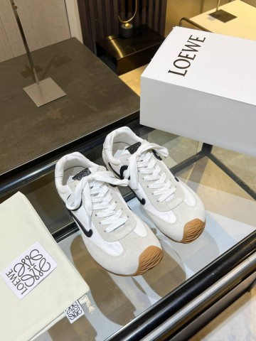 Loewe кроссовки #835716WH