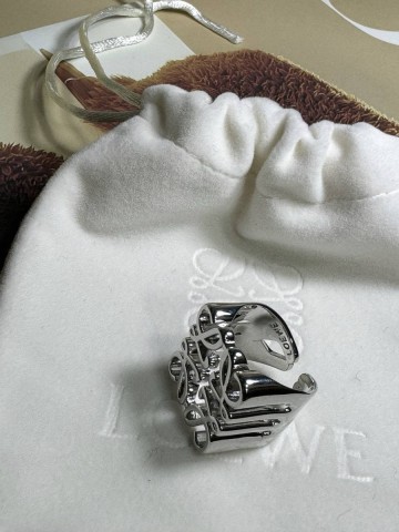 Loewe кольцо #583316LW
