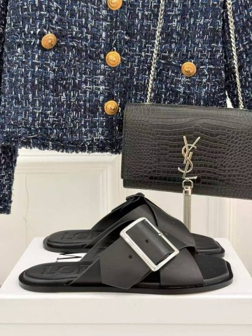 Loewe шлепанцы #659903HH