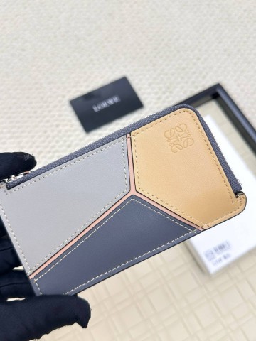 Loewe картхолдер #690427HX