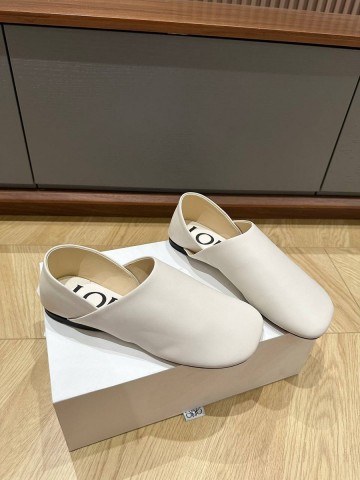 Loewe лоферы #810801BK