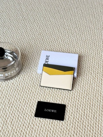 Loewe картхолдер #816219HU