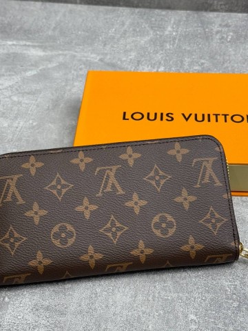 Louis Vuitton кошелек