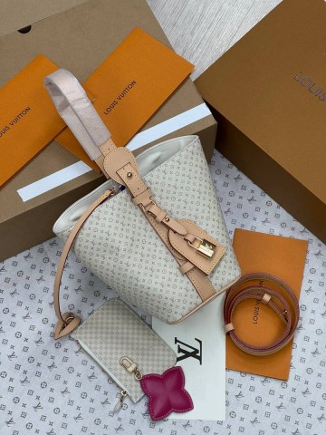 Louis Vuitton сумка